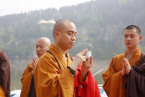 3.webp.jpg 3.webp.jpg